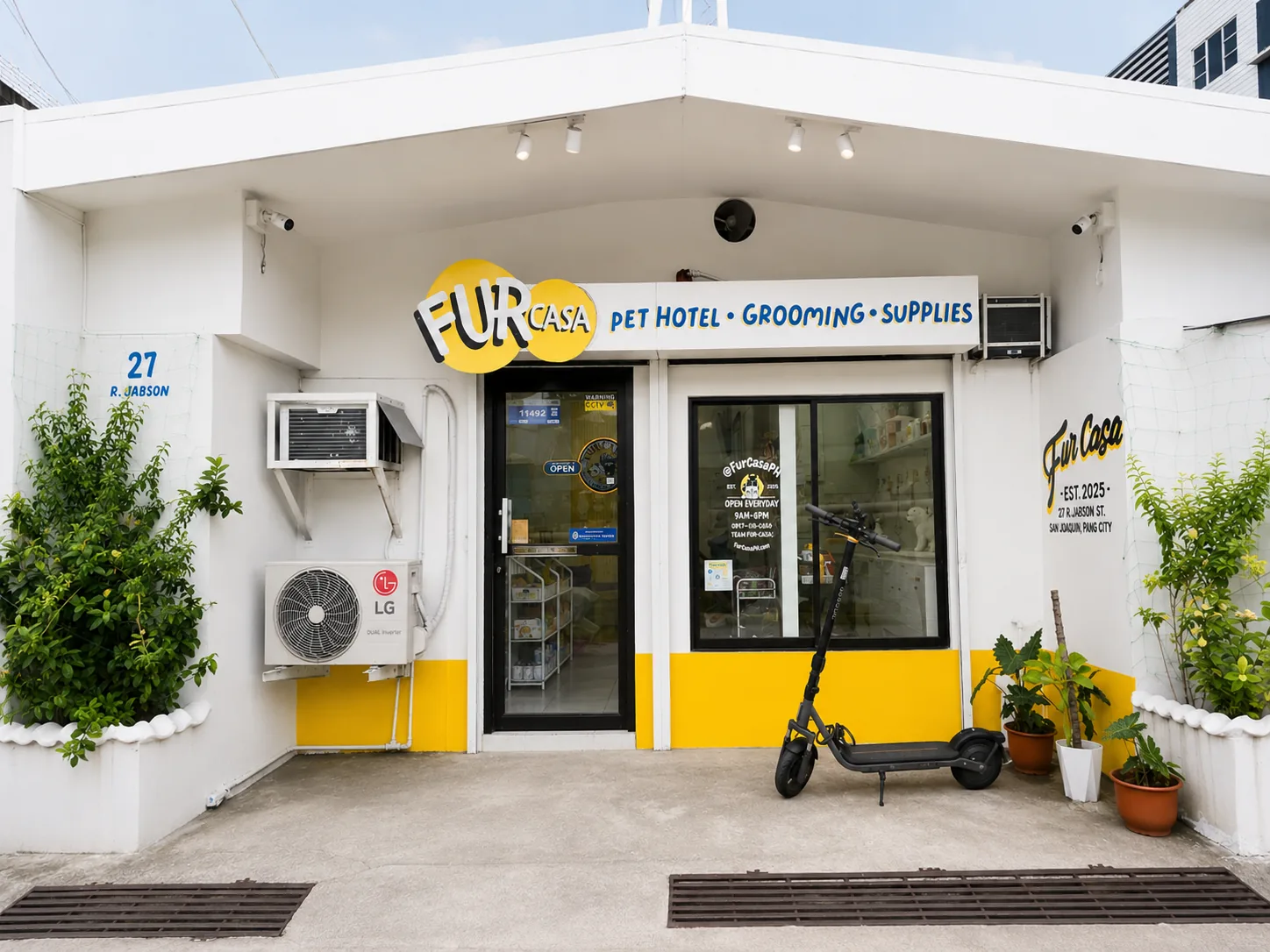 Front entrance of Fur Casa at 27 R. Jabson Street in San Joaquin, Pasig City